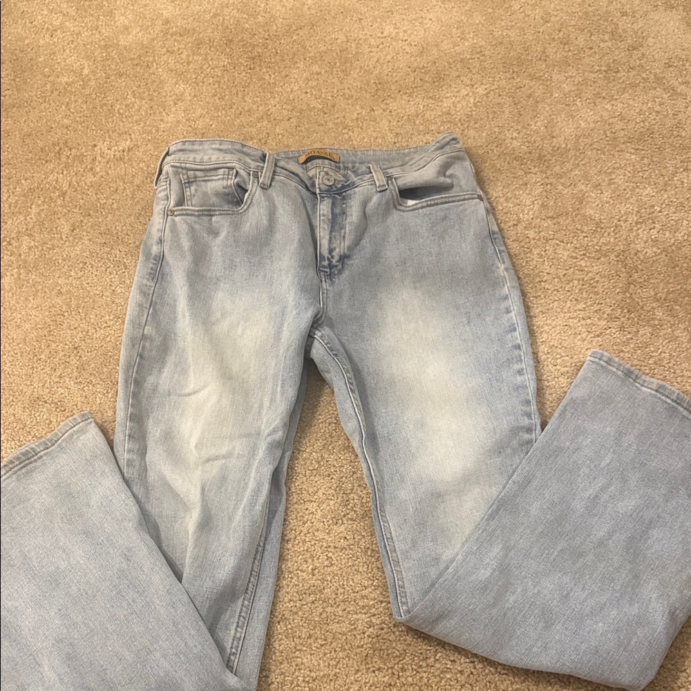 Like New Shyanne Celeste High Rise Bootcut Jeans Size 32 x 34